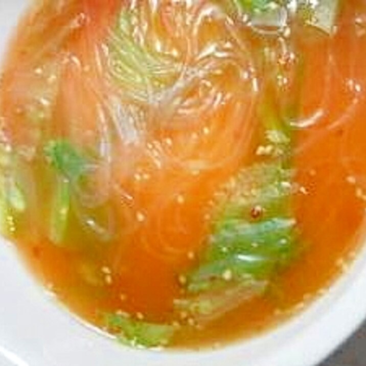 レタスと春雨のピリ辛スープ